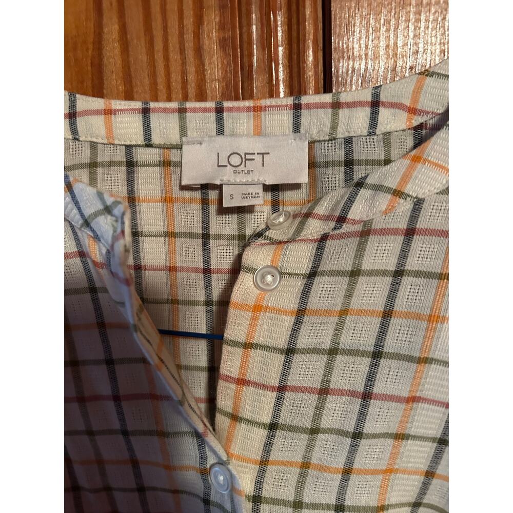 Ann Taylor Loft boho button up blouse size small - Picture 3 of 4